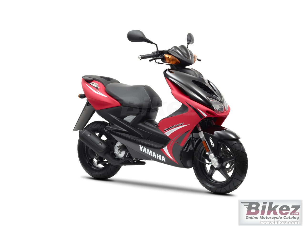 Big Yamaha aerox r picture and wallpaper from Bikez.com